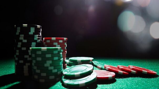 Thuật ngữ trong Poker là một sự kết hợp hoàn hảo giữa nhiều kỹ năng thì mới có thể thắng cược. Do đó, được rất nhiều anh em cược thủ đến từ châu Âu và nhiều nước trên thế giới yêu thích. Hãy đến SUNWIN casino trực tuyến để biết thêm thông tin nhé .